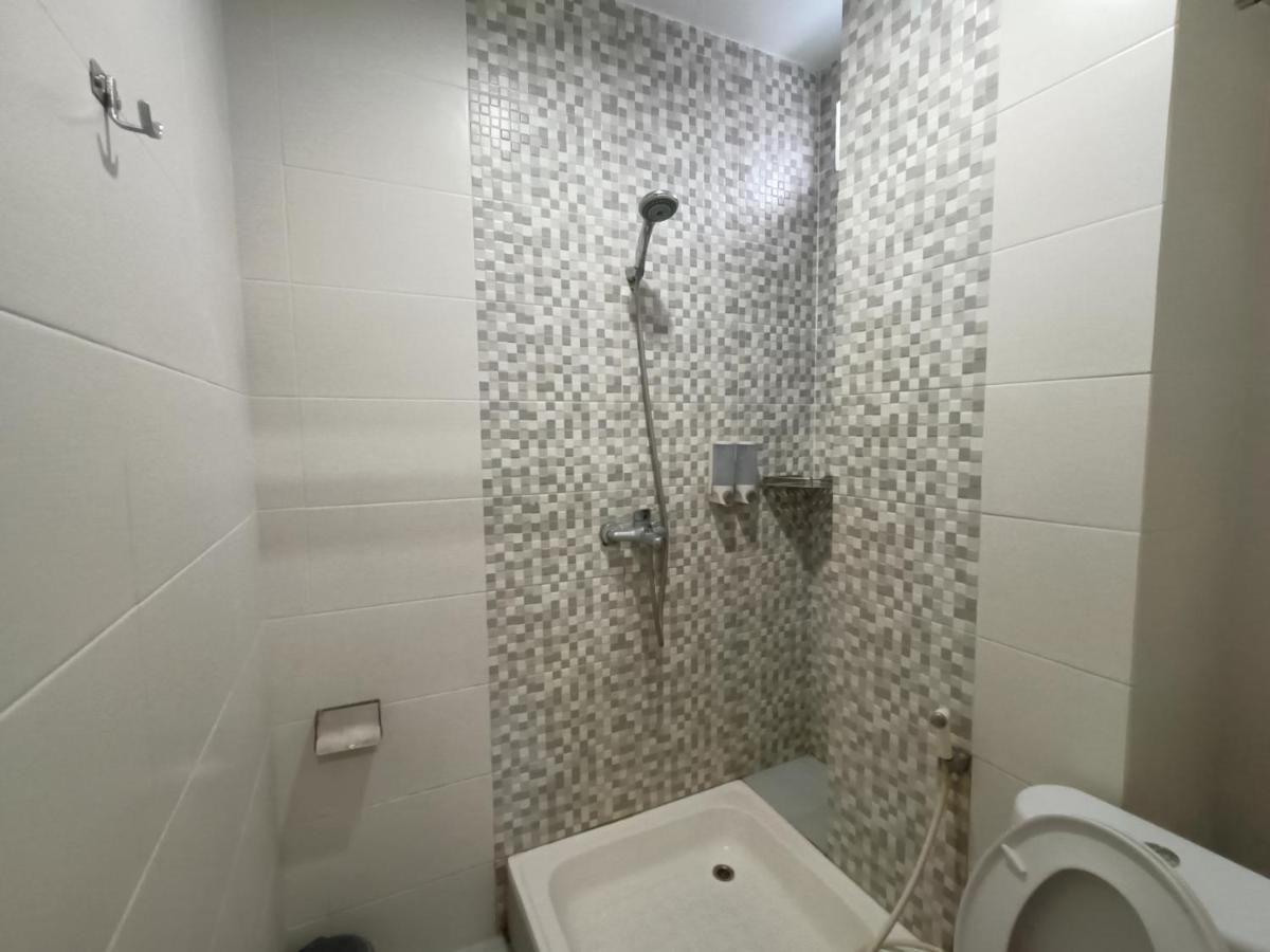 Balqies Homestay Syariah Makassar Mitra Reddoorz Bagian luar foto