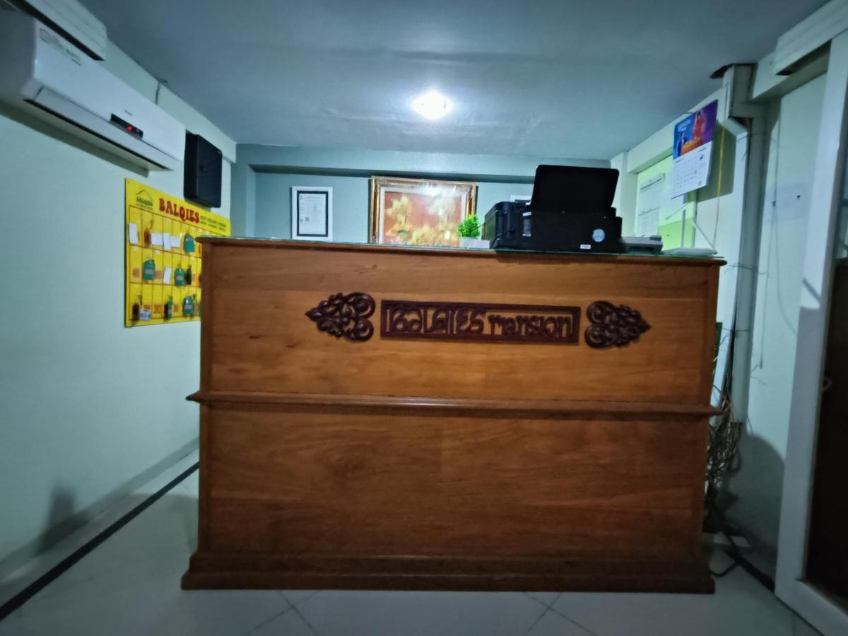 Balqies Homestay Syariah Makassar Mitra Reddoorz Bagian luar foto